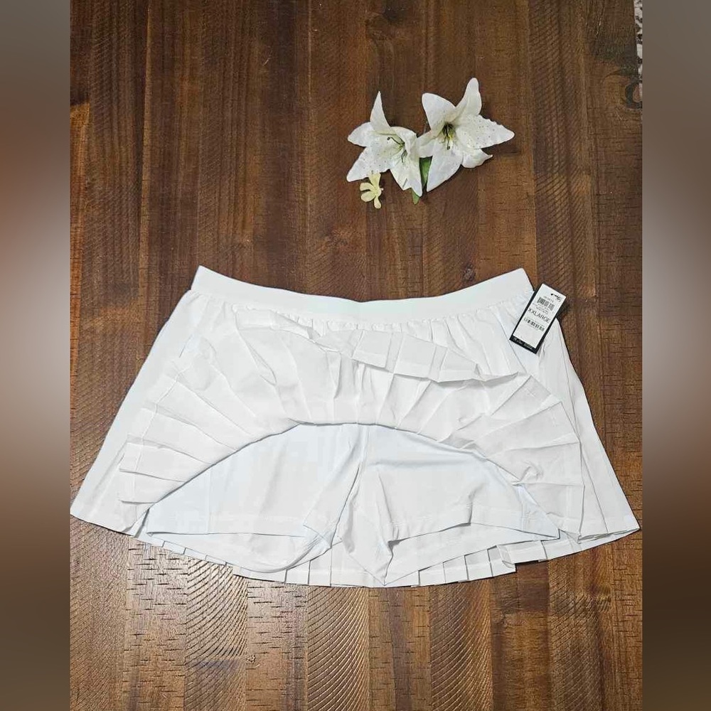 Ideology Women's White Skort